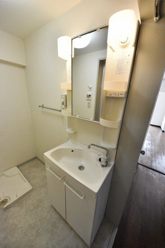 新豊里ハイツの物件内観写真