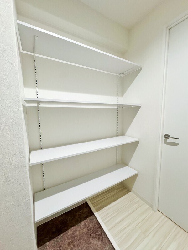 新豊里ハイツの物件内観写真