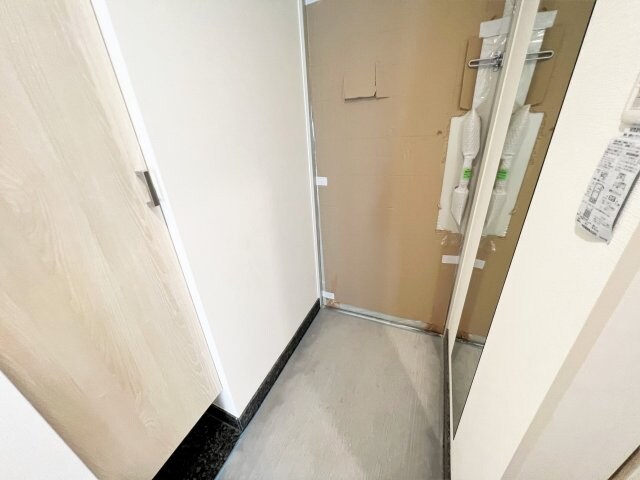 AMKレフィナード中宮の物件内観写真