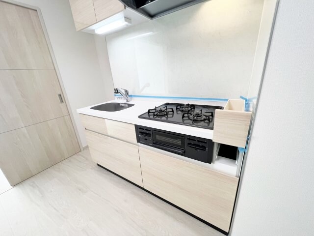 AMKレフィナード中宮の物件内観写真