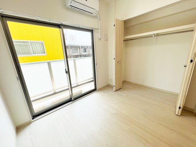 AMKレフィナード中宮の物件内観写真