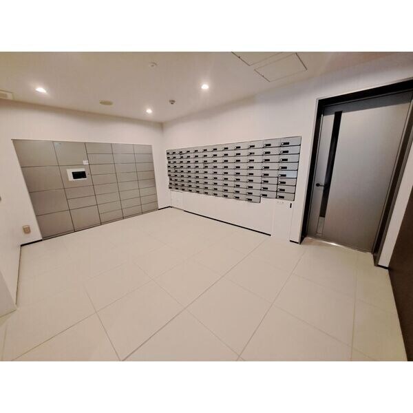 スプランディッド京橋EASTの物件内観写真