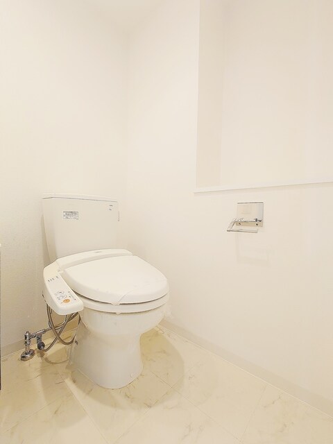 プラウドフラット新大阪の物件内観写真