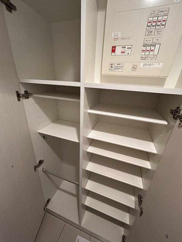 プラウドフラット新大阪の物件内観写真