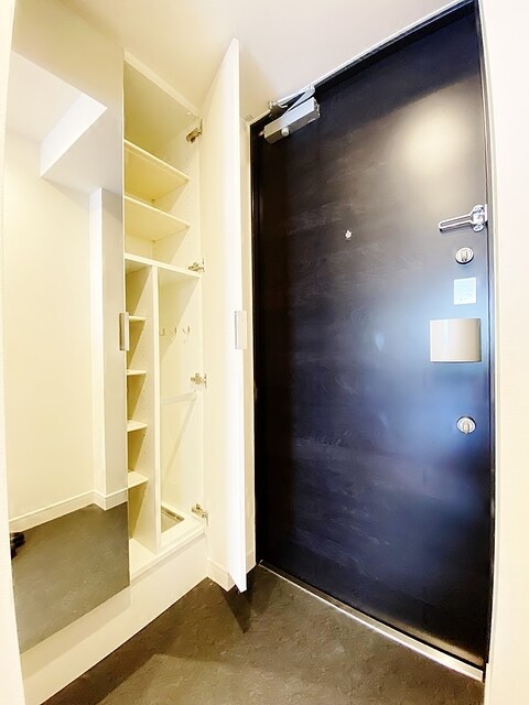 プレサンス新大阪ザ・デイズの物件内観写真