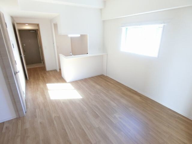 アプリーレ中之島の物件内観写真