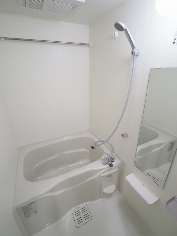 アプリーレ中之島の物件内観写真