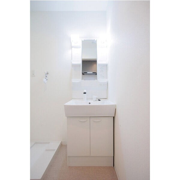 アウラ新大阪の物件内観写真