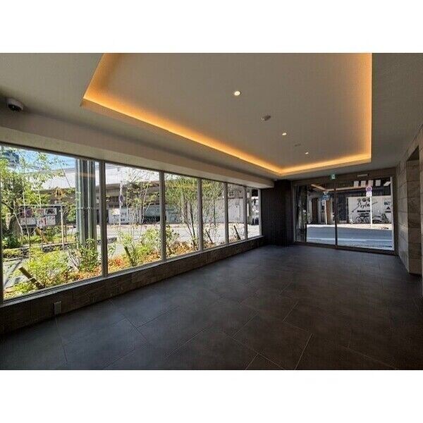 ArtizA京橋WESTの物件外観写真