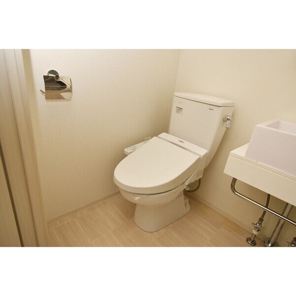 アドバンス西梅田ラシュレの物件内観写真