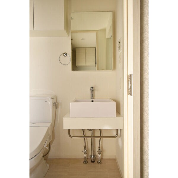 アドバンス西梅田ラシュレの物件内観写真