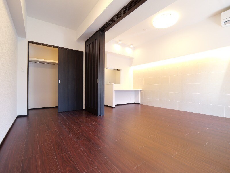 プレジオ西中島ASIANの物件内観写真