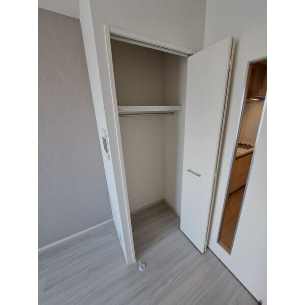 スプランディッド十三本町の物件内観写真