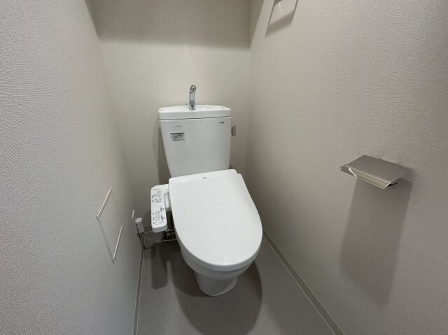 プレサンス東三国エンブレイスの物件内観写真