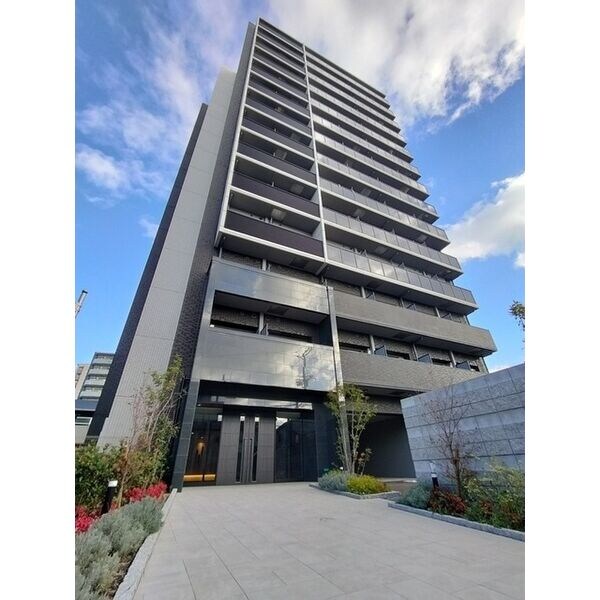 プレサンス東三国エンブレイスの物件外観写真