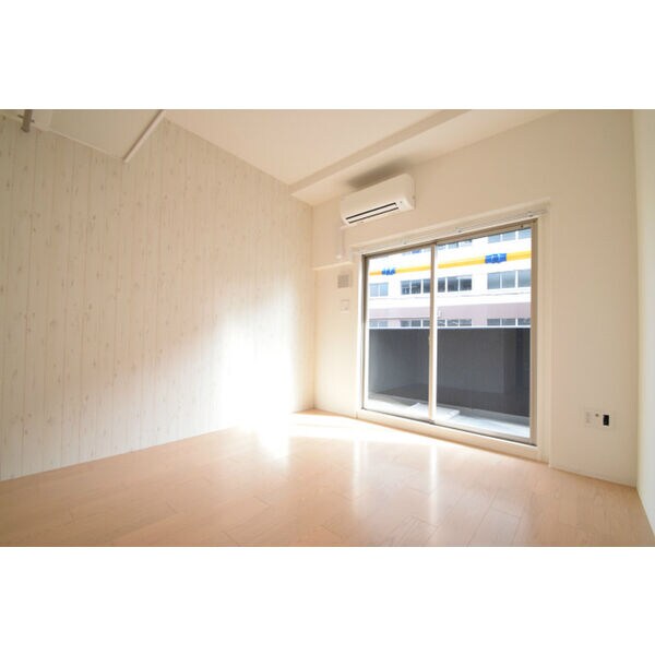 アルティザ淡路駅東の物件内観写真