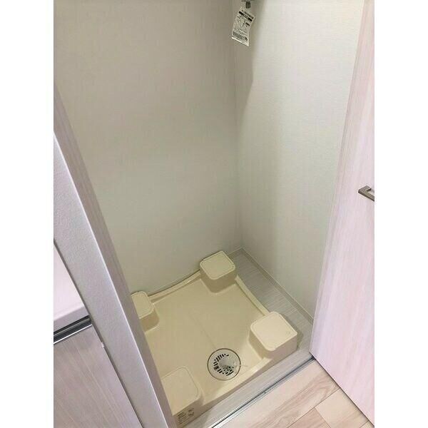 シャルマンパレ淡路の物件内観写真