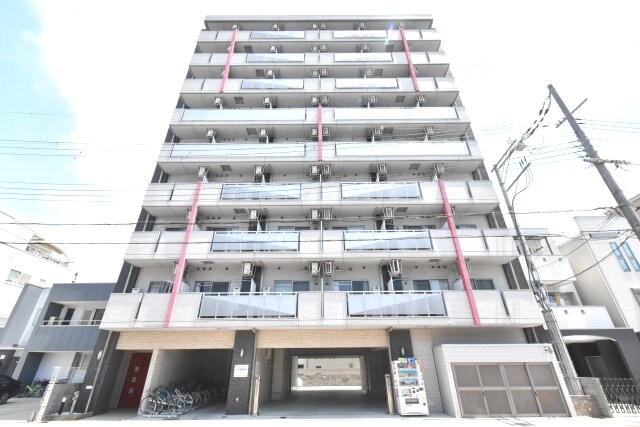 ラクラス高殿の物件外観写真