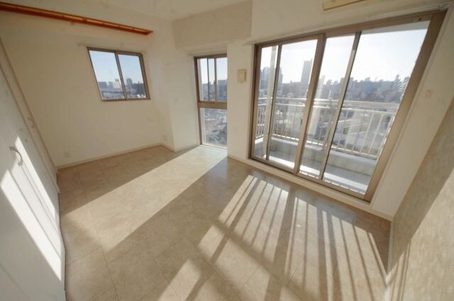 アクティコートクリスタル京橋の物件内観写真