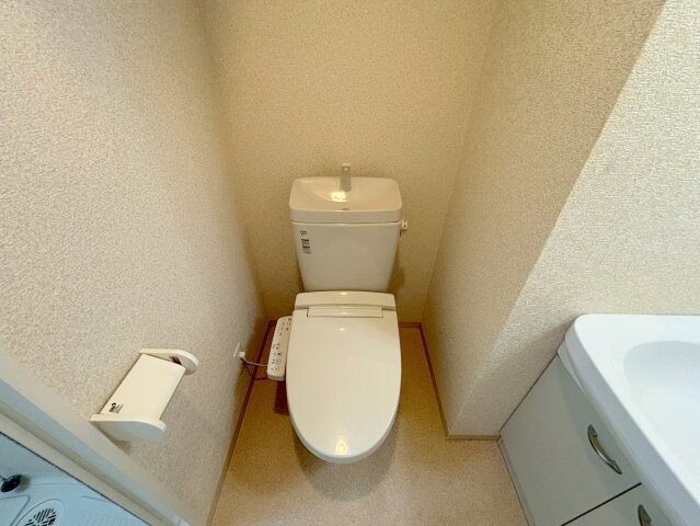 フレンシアノイエ東三国の物件内観写真