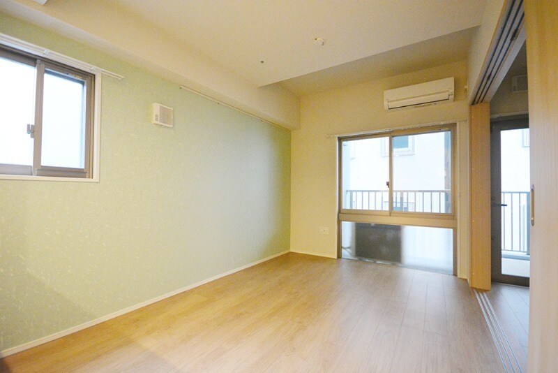 ハイデンス梅ヶ枝の物件内観写真