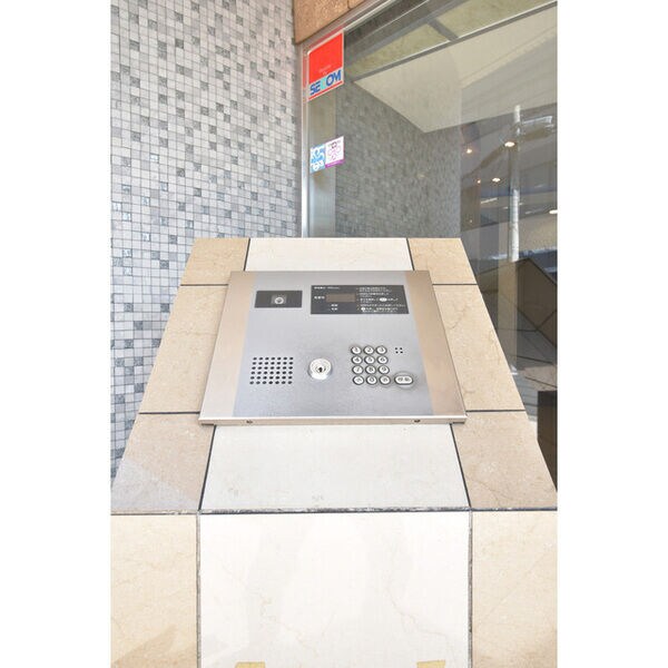 SERENiTE江坂四番館の物件内観写真