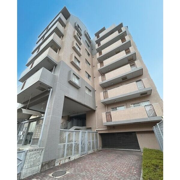 エステート小松の物件外観写真