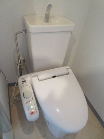 エステート小松の物件内観写真