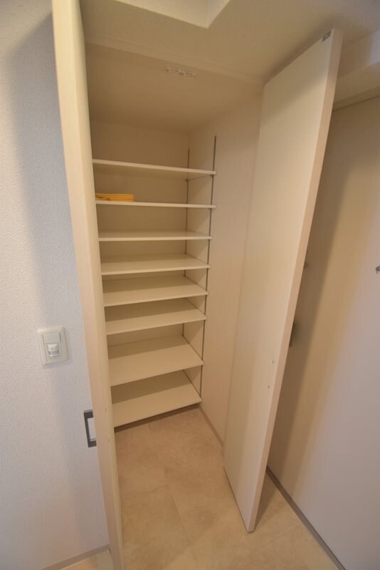 エステムコート新大阪VIIIレヴォリスの物件内観写真