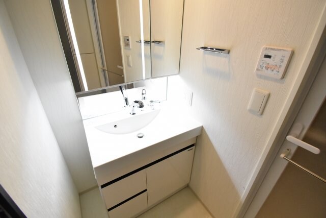 エステムプラザ福島ジェネルの物件内観写真