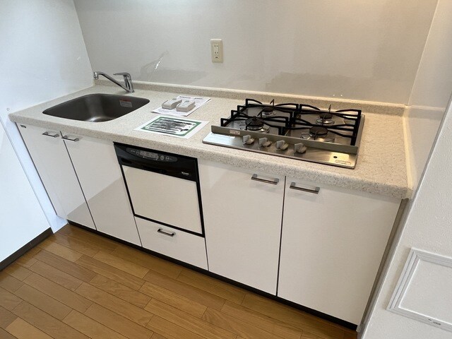 PHOENIX緑地公園(旧:レジディア緑地公園)の物件内観写真