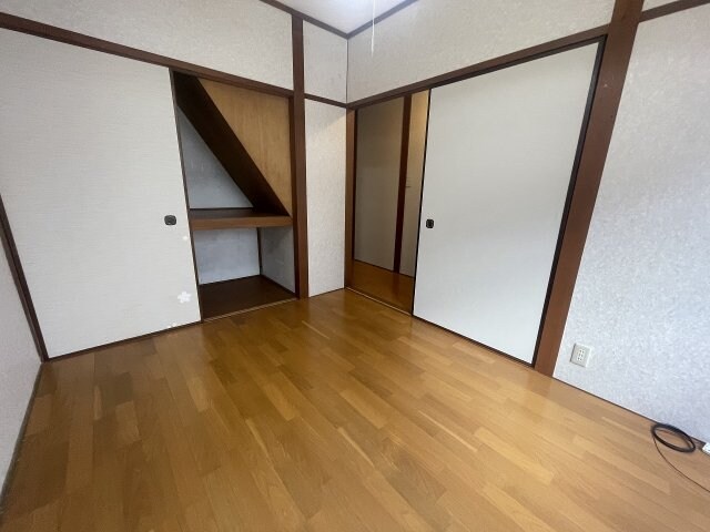 門真市朝日町貸家(事務所使用・大型犬飼育可)の物件内観写真