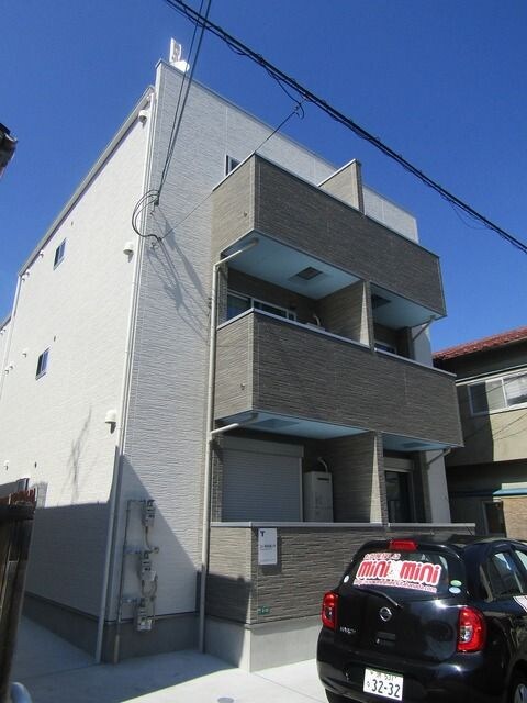 CRASTINE遠里小野の物件外観写真