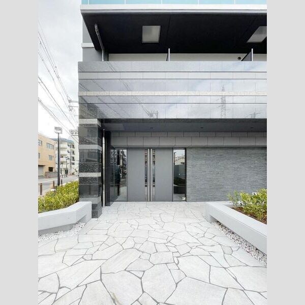 S-RESIDENCE上新庄ascentの物件外観写真