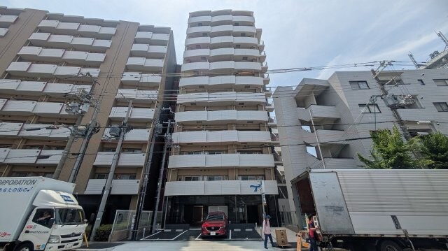 セレニテ新大阪エクラの物件外観写真