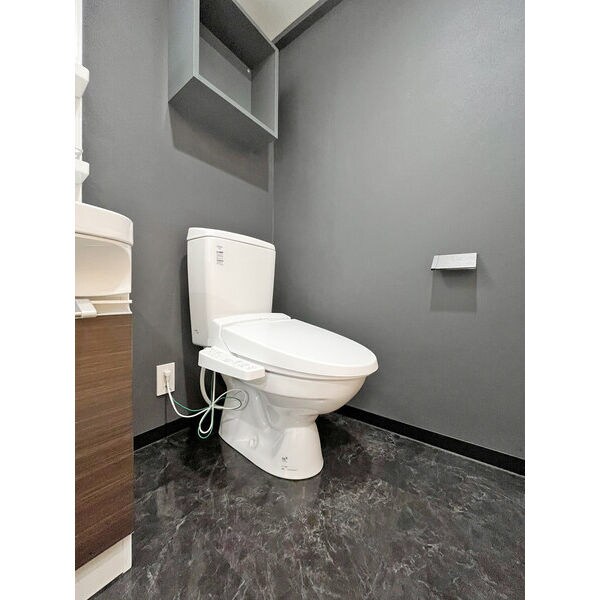 グランドロアール南巽の物件内観写真