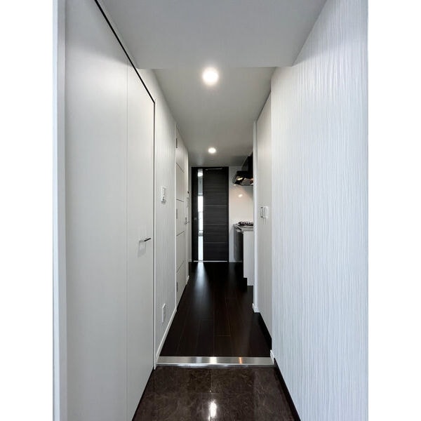 グランドロアール南巽の物件内観写真