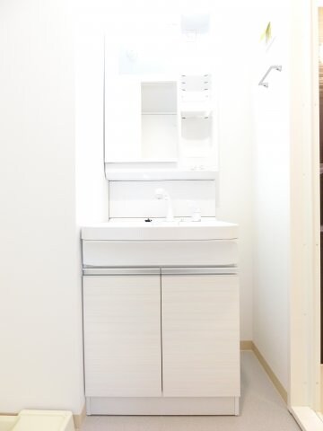 ライブガーデン江坂Ⅷの物件内観写真