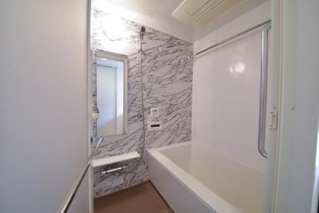 アパートメンツ江坂の物件内観写真