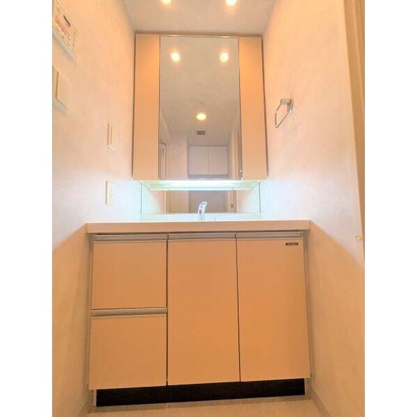 アパートメンツ江坂の物件内観写真