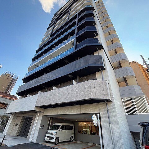 プレサンス塚本ベラビィの物件外観写真