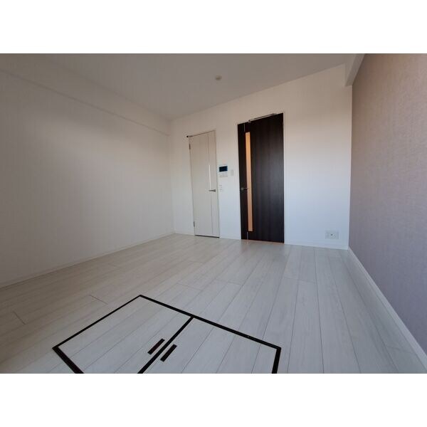 スプランディッド新大阪DUEの物件内観写真