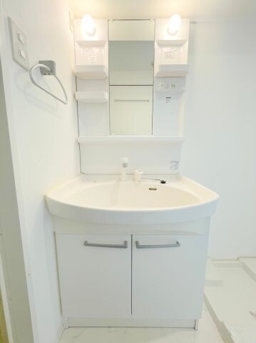 ルーヴェンブルン豊津の物件内観写真