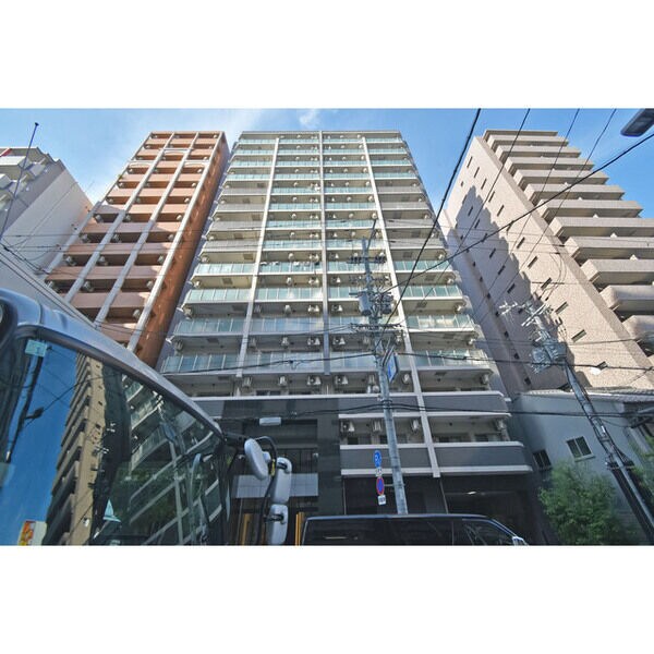 アーデンタワー本町イーストの物件外観写真