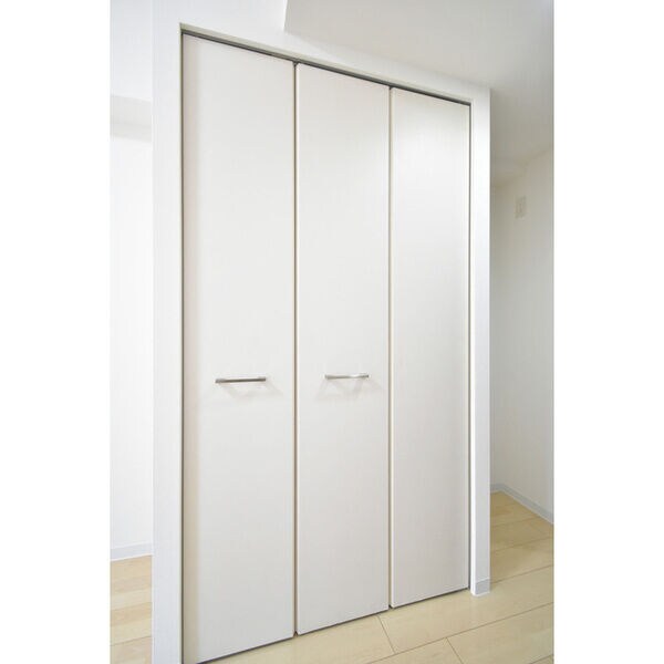 アーデンタワー本町イーストの物件内観写真