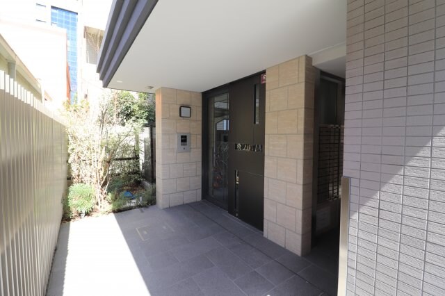 アザレア梅田の物件外観写真