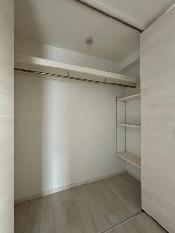 Alivis北梅田の物件内観写真