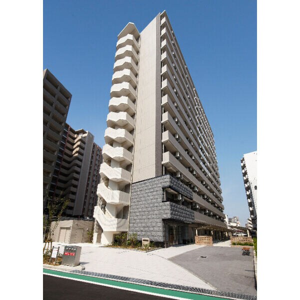 ディームス江坂の物件外観写真