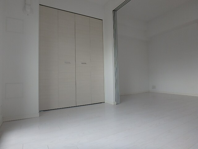 S-RESIDENCE江坂の物件内観写真