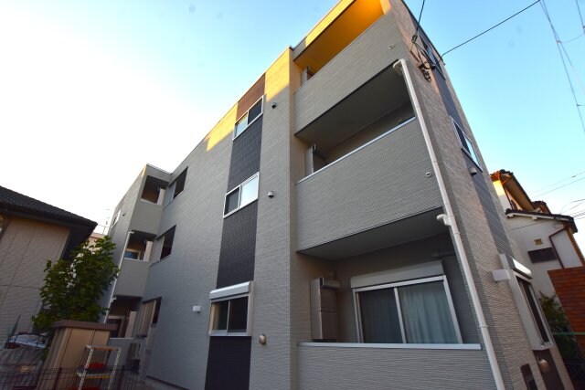 ハーモニーテラス平野市町の物件外観写真